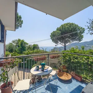 Appartement Casa Anna Sea View, Pool, Parking & Wifi, Rapallo